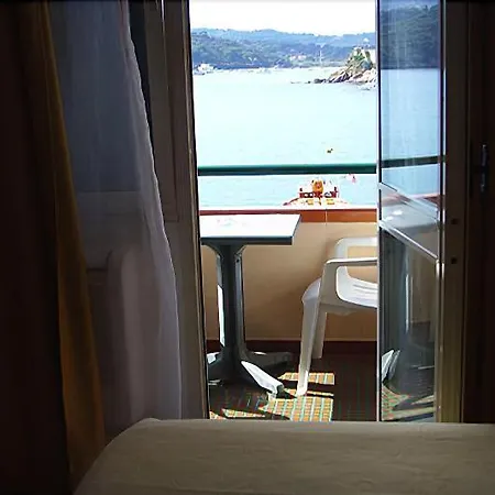 Belmare Porto Azzurro