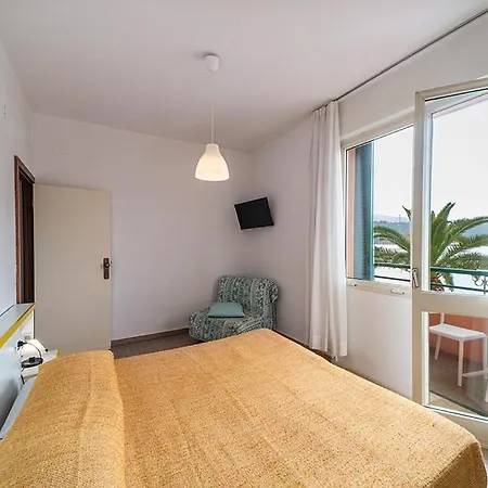 Belmare Hotel 3*