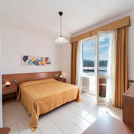 Hotel Belmare