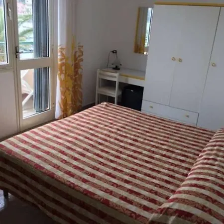 Hotel Belmare