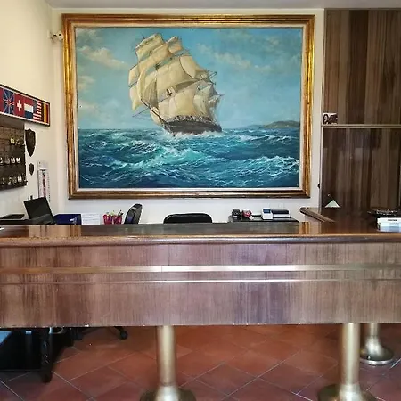 Отель Belmare 3*